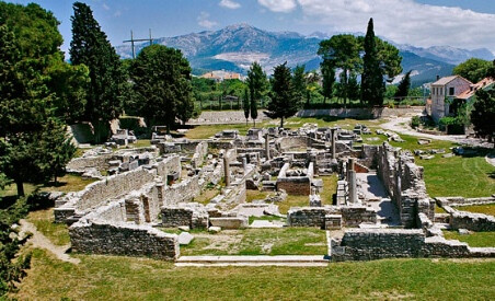 Salona manastirine tusculum